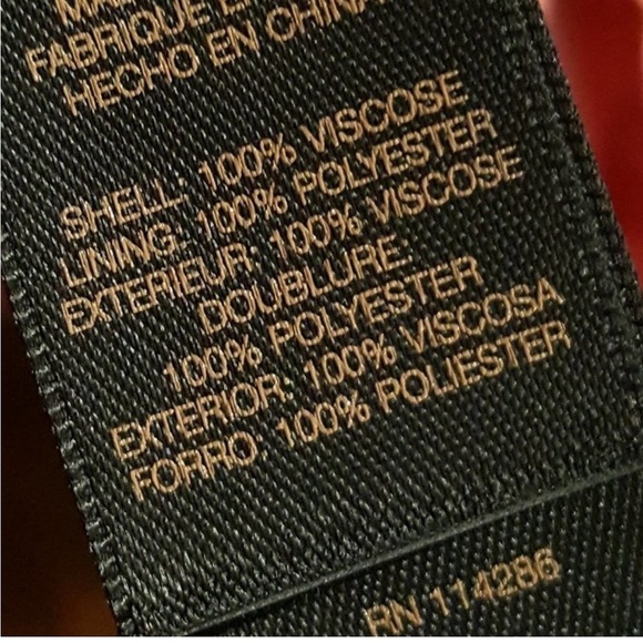 Introducing the Stunning Frye Dress: A Must-Have for Every Fashionista - Picture 9 of 9